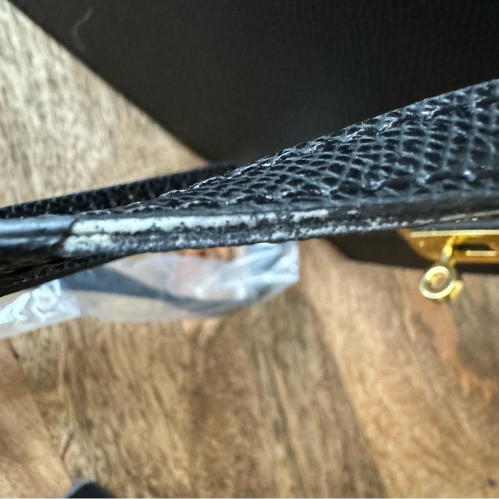 *READ Black Epsom Leather Mini Sport Bag Belted Front Structured Crossbody B8 - Picture 14 of 15